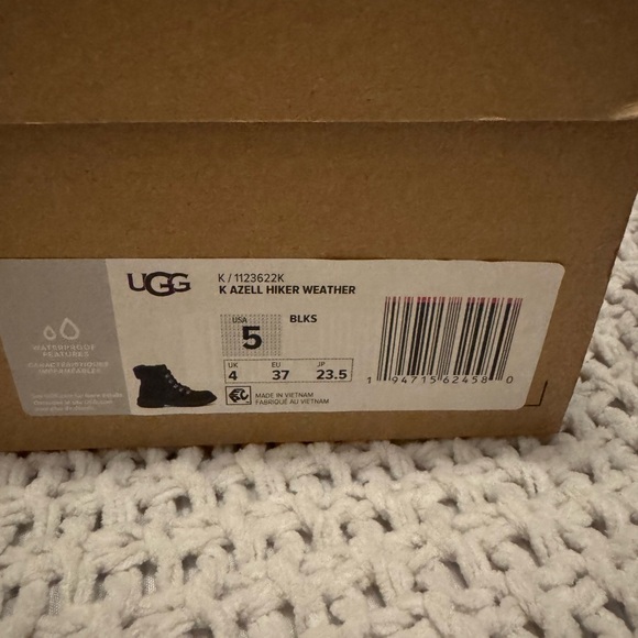 Ugg azell hiker boots - Picture 3 of 4